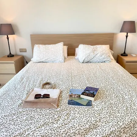 Amorio A Spacious Modern Getaway With A Private Heated Pool & Sea Views Villa