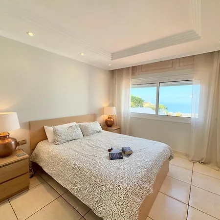 Amorio A Spacious Modern Getaway With A Private Heated Pool & Sea Views * Costa Adeje (Tenerife)
